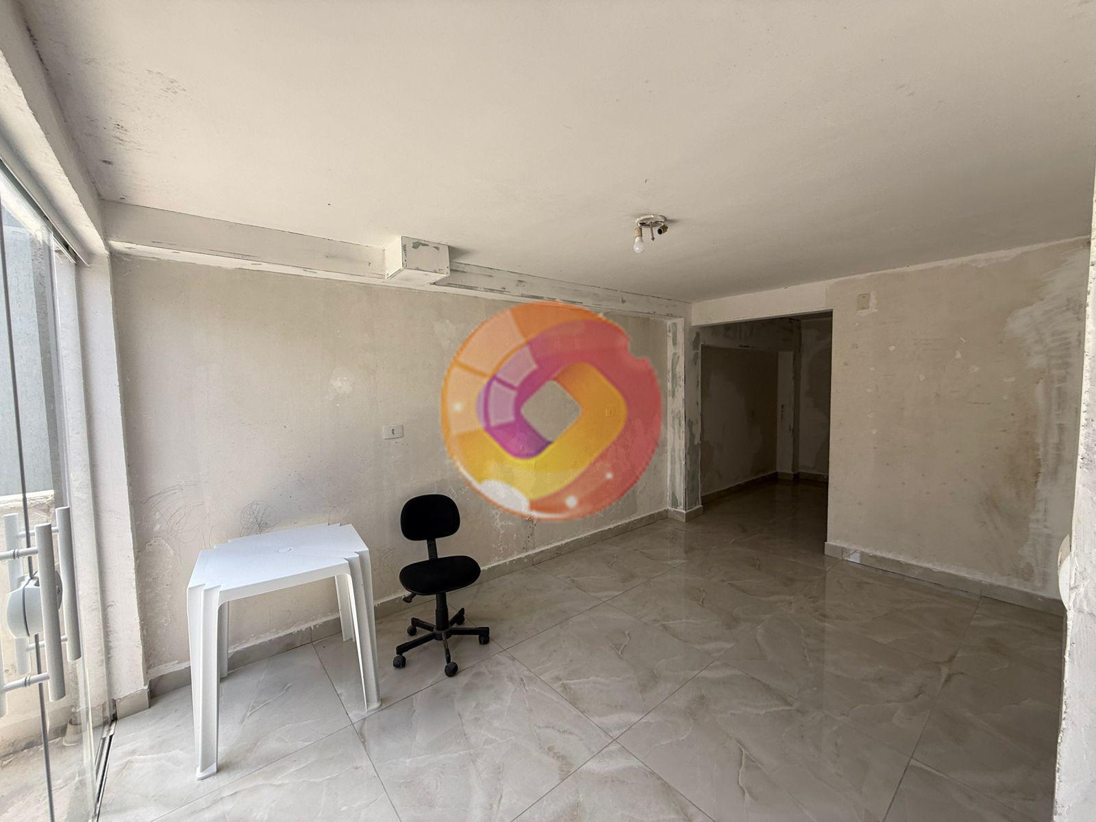 Sobrado 2 Quartos com Suíte e Garagem Campo Comprido R$ 2.800