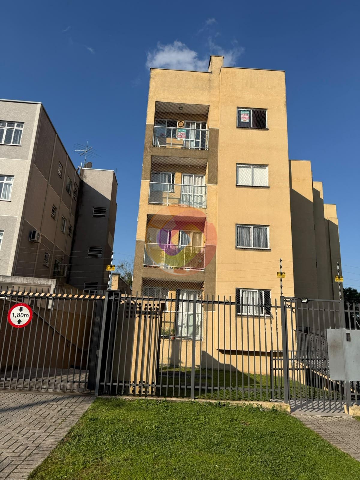 Apartamento com 1 dormitório à venda,49.00 m², rebouças, CURIT...