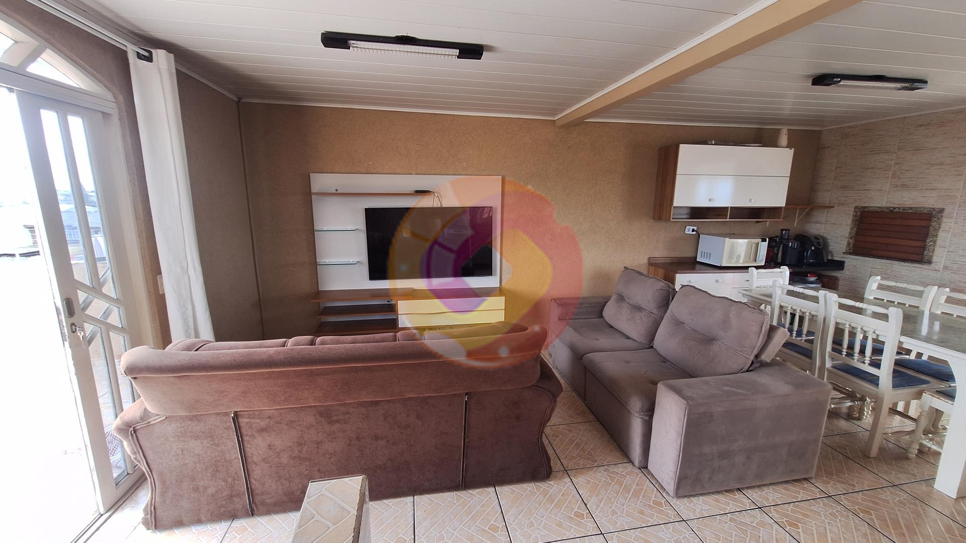 3 quartos, suíte, 2 vagas e um andar inteiro dedicado ao lazer!