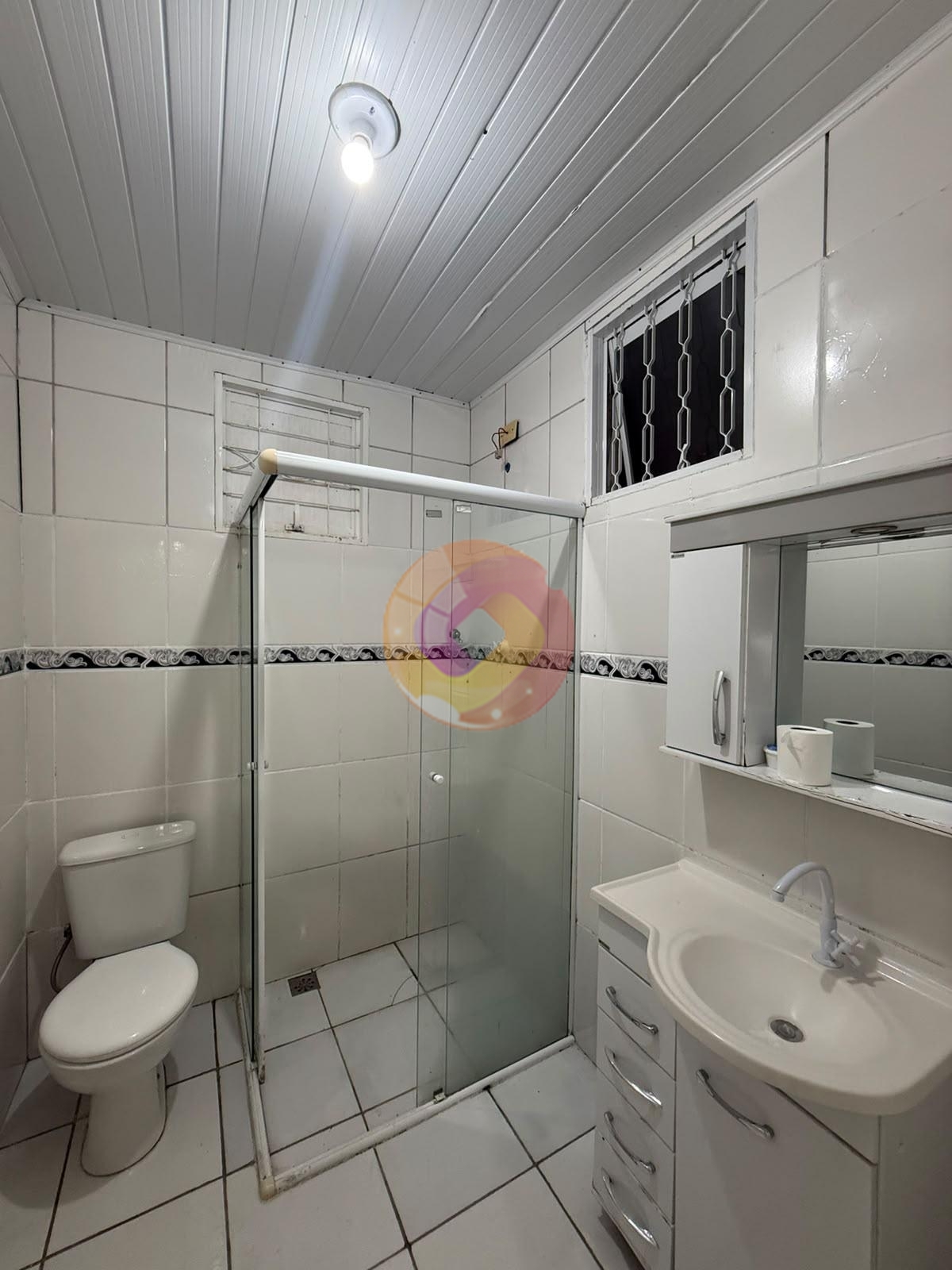 Casa com 1 dormitório para locação,50.00 m², orleans, CURITIBA...