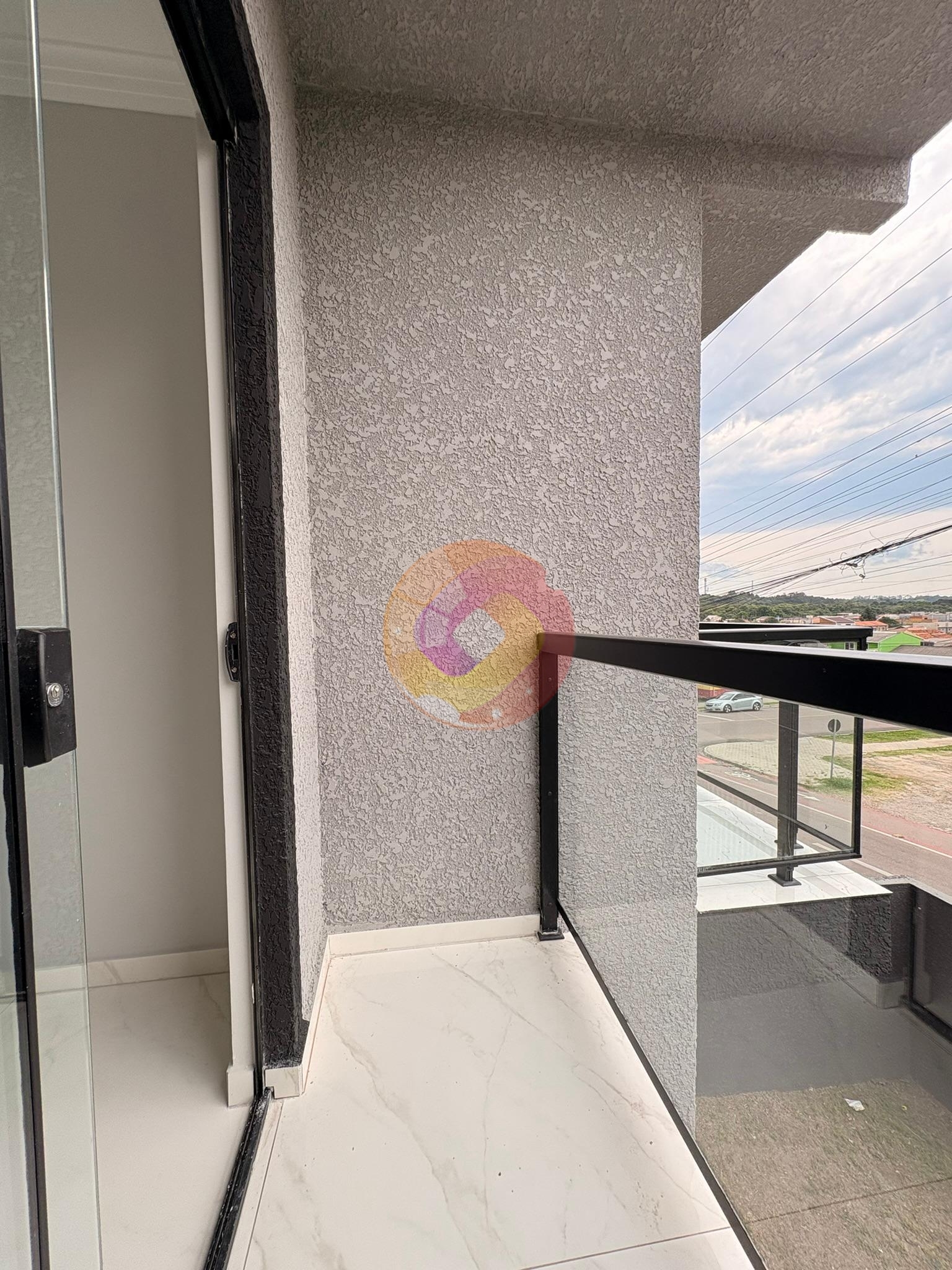 Realize o Sonho da Casa Própria! Sobrado com 3 Quartos e Sacad...