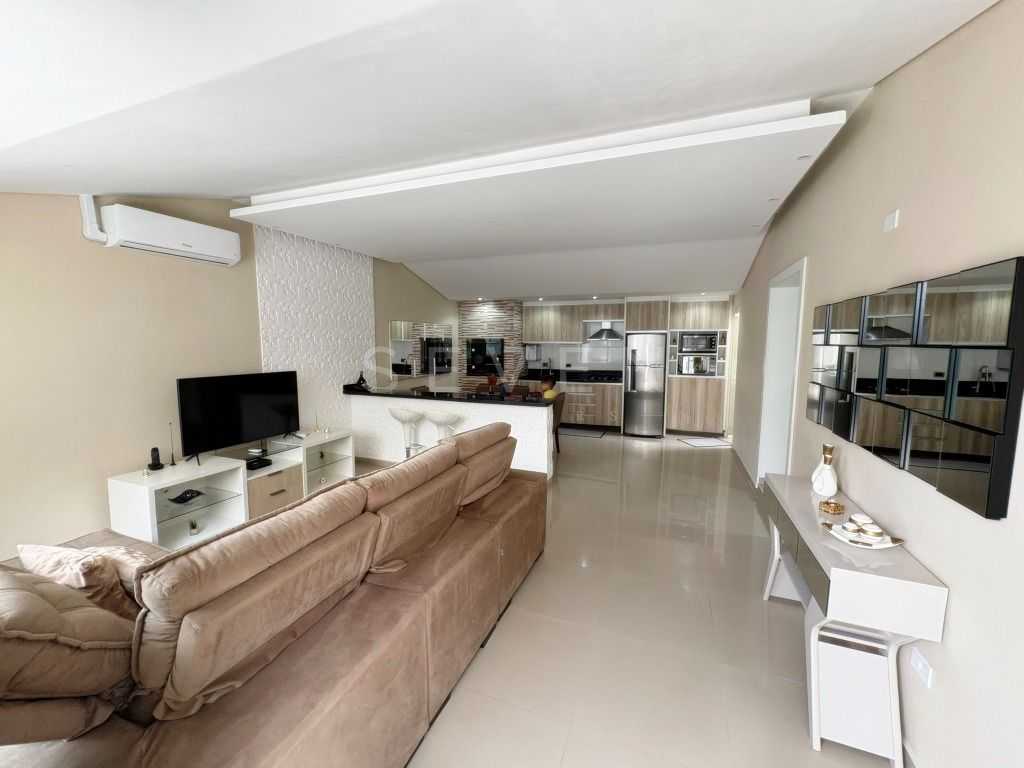 Sobrado com 3 dormitórios à venda, 130 m  por R  790.000,00 - ...