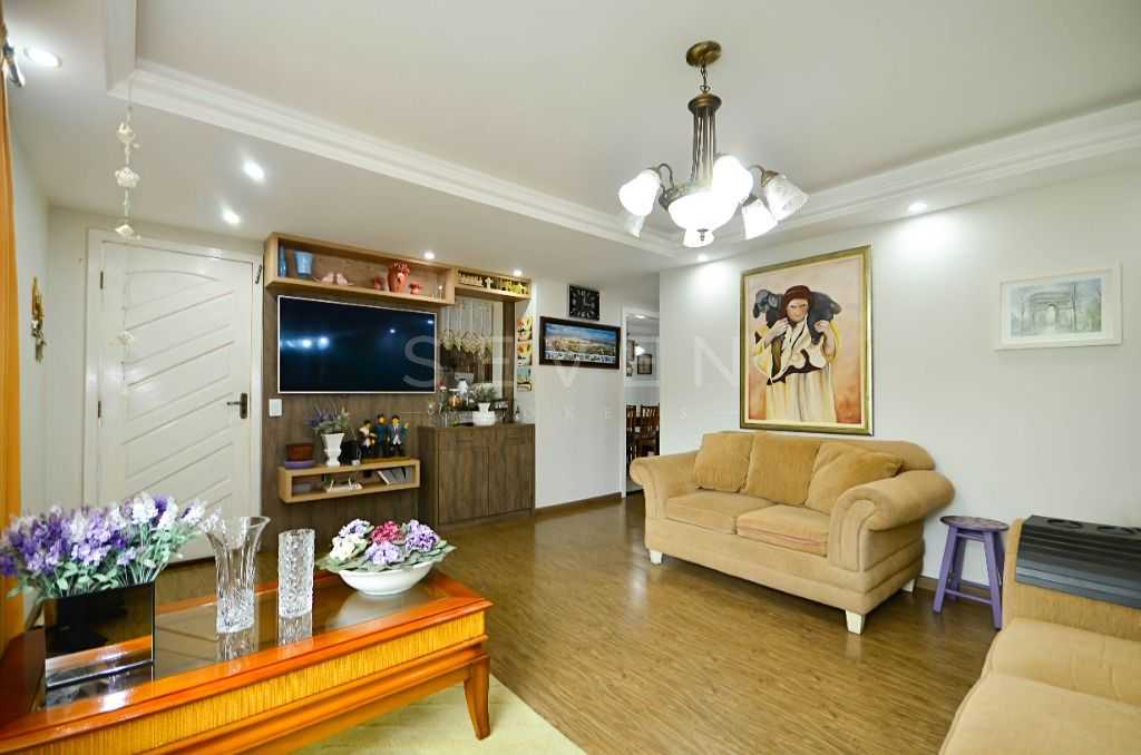 Sobrado 4 Pavimentos com 3 Suítes e Terraço  Ecoville, Curitiba