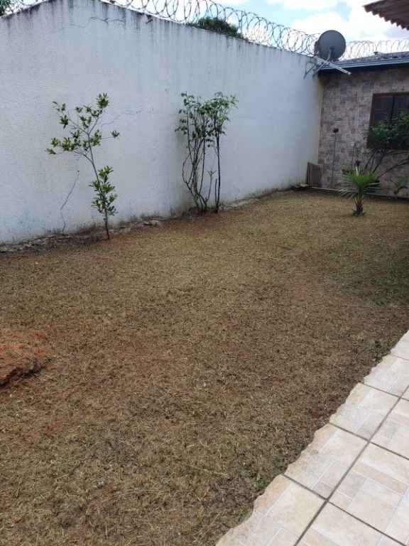 Terreno com duas casa à venda, 480 m por R 650.000 - Pilarzi...