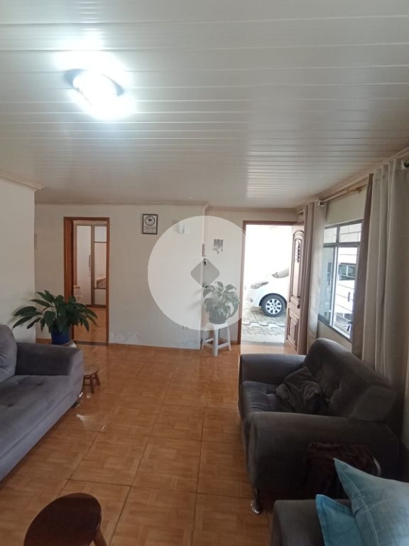 Casa 3 Quartos com Churrasqueira  Conjunto Itatiaia, CIC Curi...