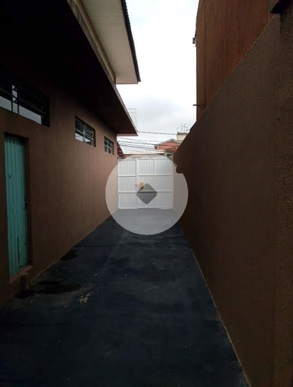 Sobrado com 3 quartos à venda, 220 m  - Bairro CIC -