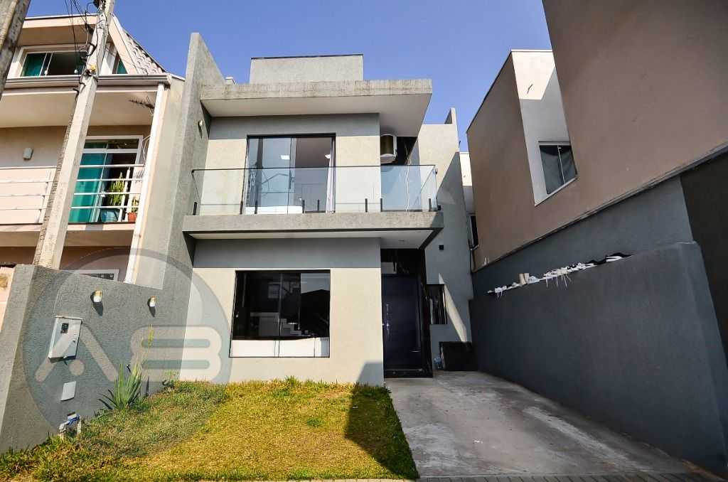 Sobrado 3 Quartos com Terraço e Ofurô  Campo Comprido, Curitiba