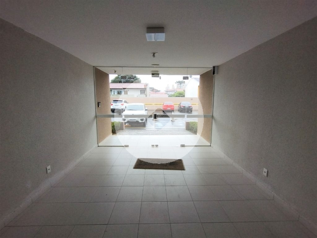 Garden c 3 quartos para locação, 78.63 m  por R  2700 mês  Ca...