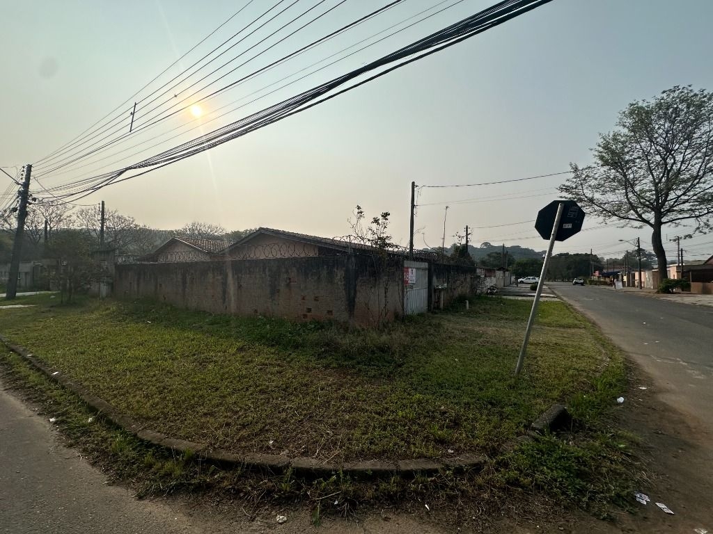 Terreno com duas casa à venda, 480 m por R 650.000 - Pilarzi...