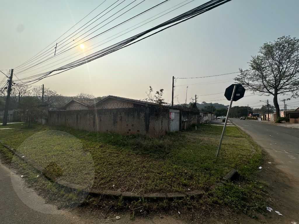 Terreno com duas casa à venda, 480 m  por R  650.000 - Pilarzinho - Curitiba PR