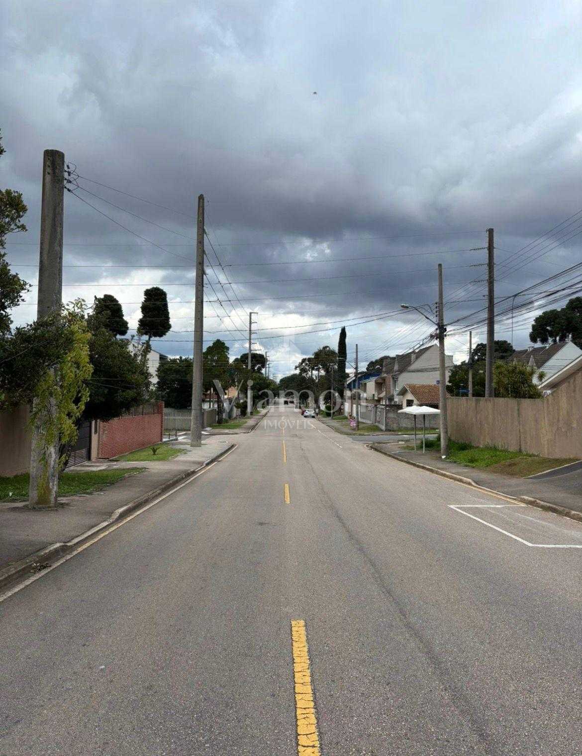 Terreno à venda, 686 m² por R$ 1.099.000,00 - Portão - Curitib...
