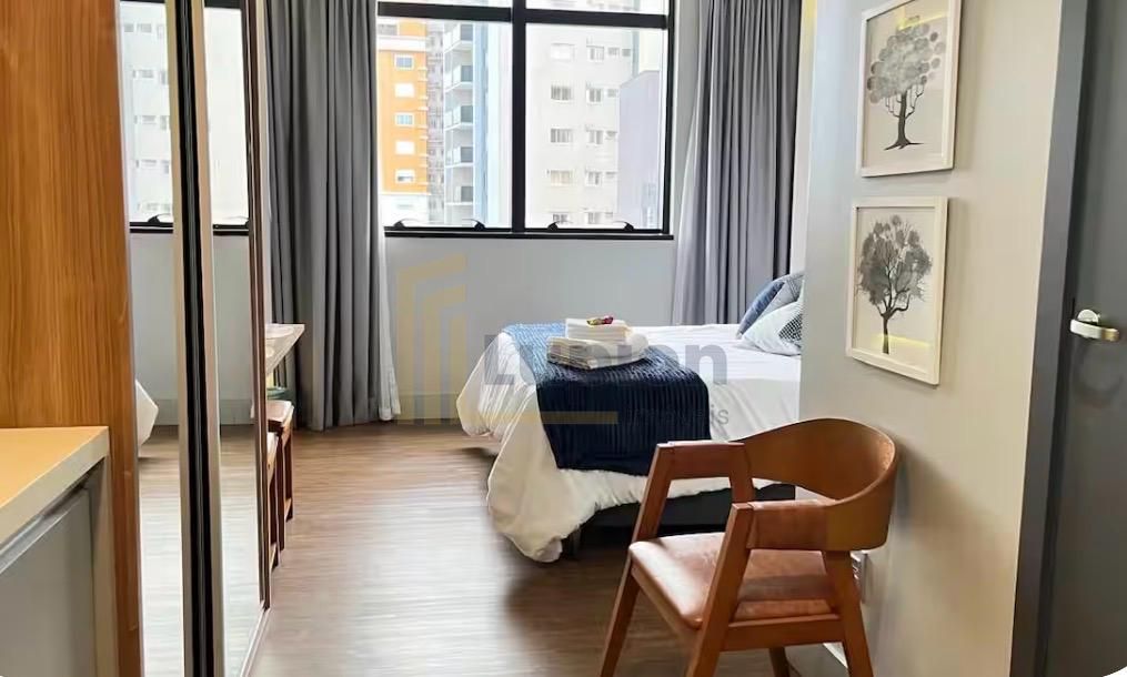 Apartamento studio mobiliado, andar alto, linda vista, à venda...