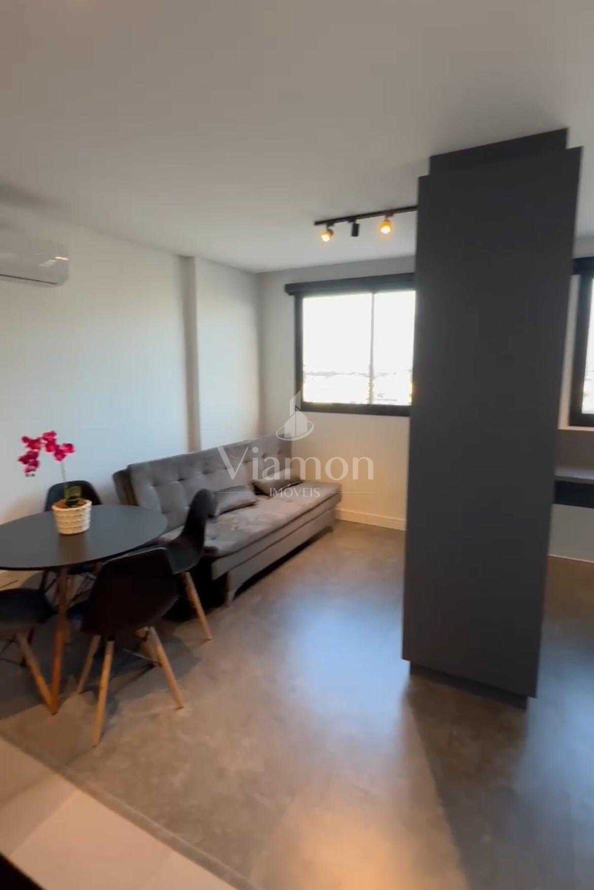 Apartamento à venda, mobiliado, com vaga, Centro, CURITIBA - PR