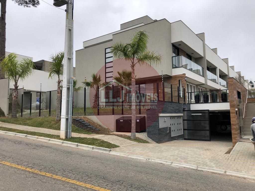 Sobrado lindo, novo, 3 suítes à venda, 240 m² por R$ 1.925.196 - Santo Inácio - Curitiba/PR