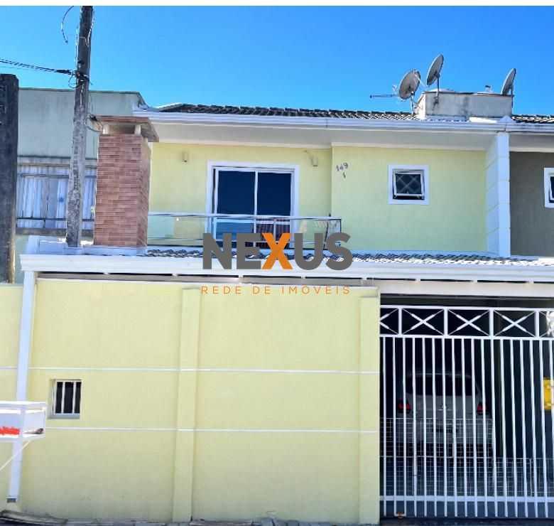 Sobrado com 3 dormitórios, sendo 1 suíte à venda, 114 m² por R...