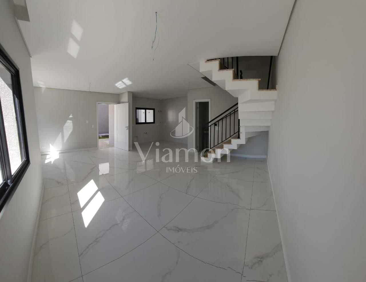 Triplex com 3 dormitórios, sendo 1 suíte à venda, 132 m² por R...