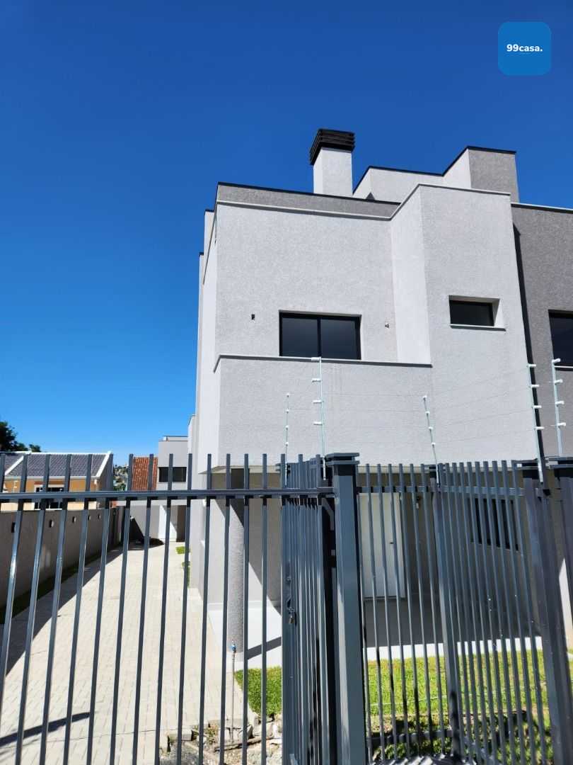 Triplex com 3 dormitórios, sendo 1 suíte à venda, 132 m² por R...