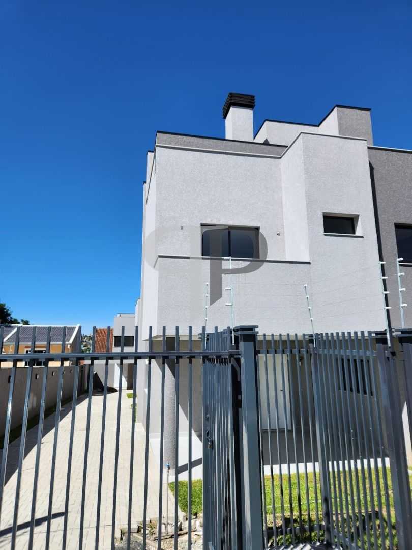 Triplex com 3 dormitórios, sendo 1 suíte à venda, 132 m² por R...