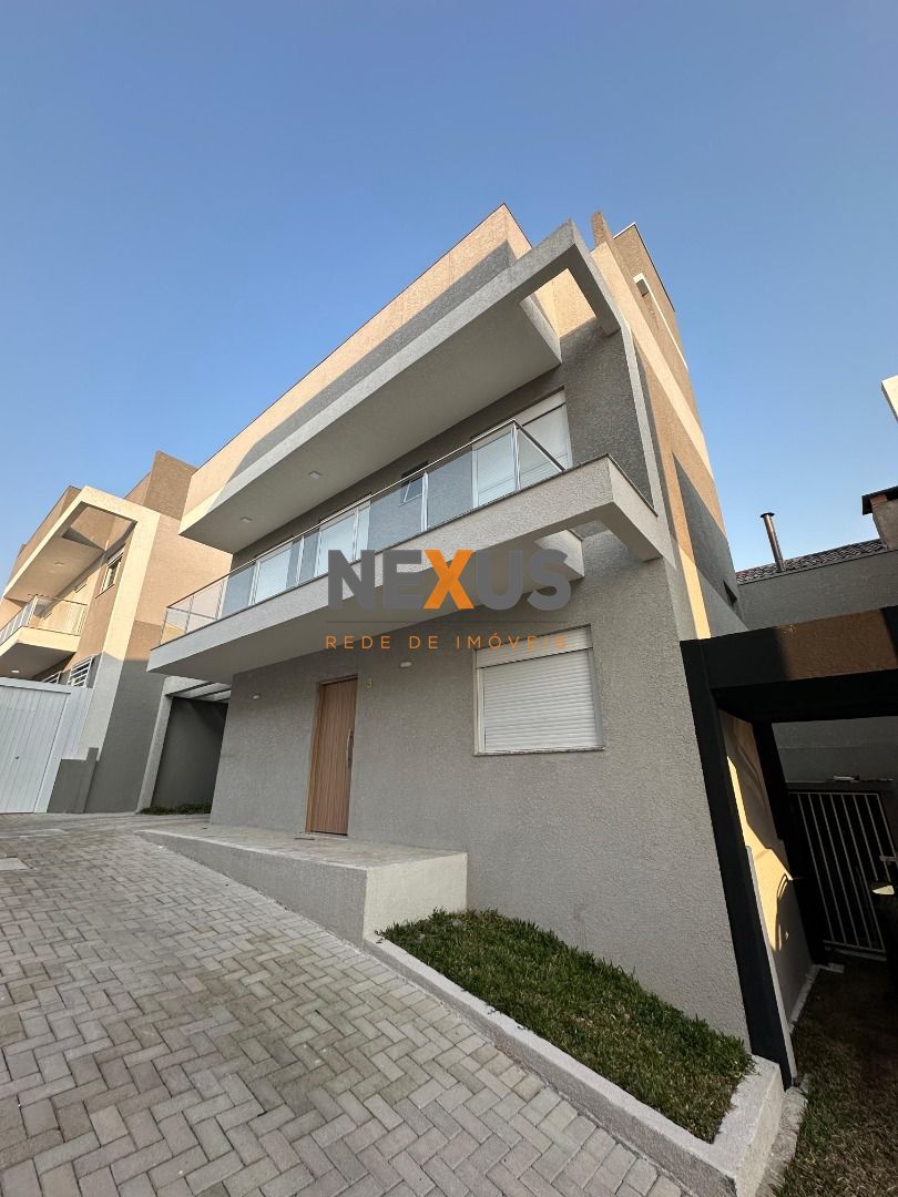 Sobrado com 3 dormitórios, sendo 1 suíte à venda, 115 m² por ...