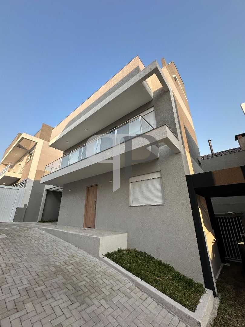 Sobrado com 3 dormitórios, sendo 1 suíte  à venda, 115 m² por ...