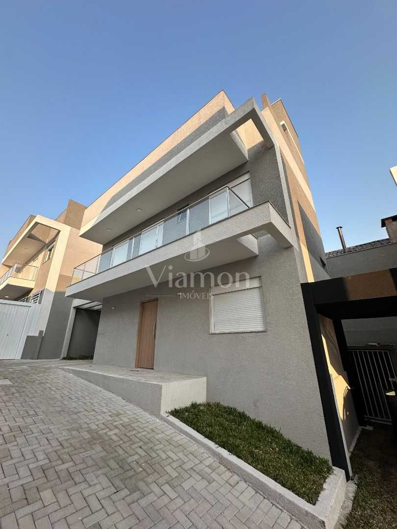 Sobrado com 3 dormitórios, sendo 1 suíte  à venda, 115 m² por ...