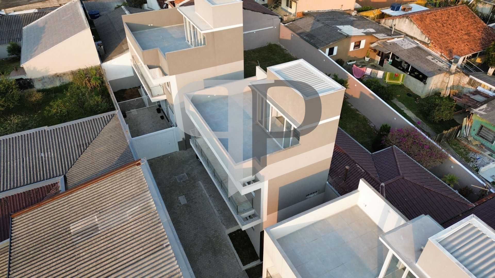 Sobrado com 3 dormitórios, sendo 1 suíte  à venda, 115 m² por ...