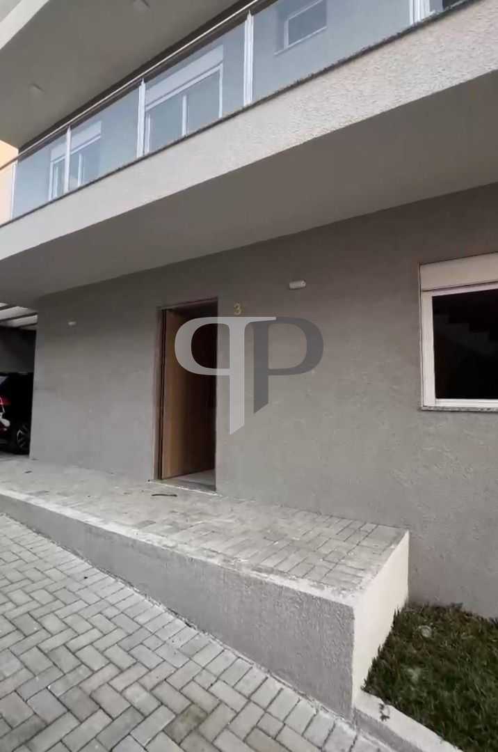Sobrado com 3 dormitórios, sendo 1 suíte  à venda, 115 m² por ...