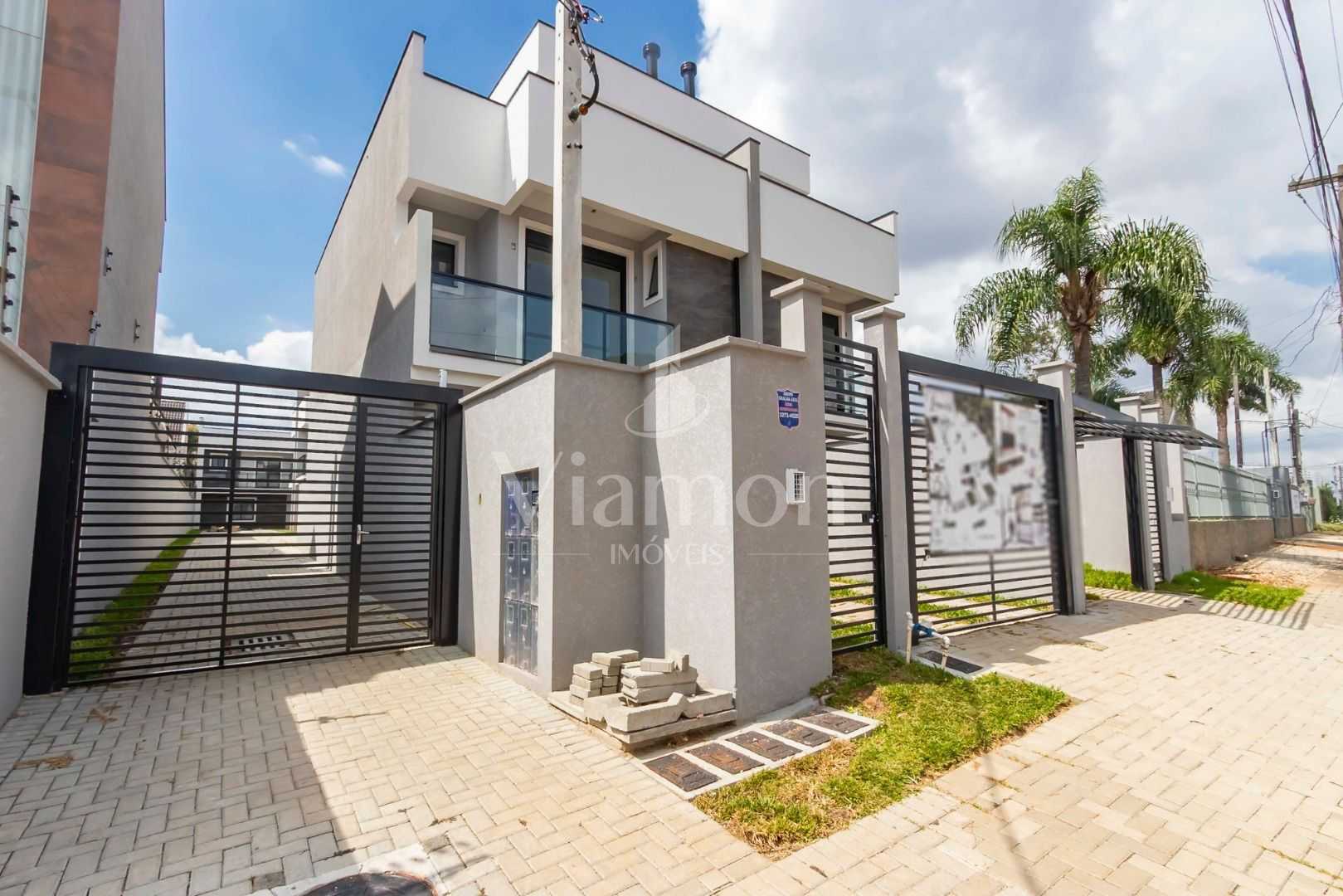 TRIPLEX EM SANTA FELICIDADE COM 3 DORMITÓRIOS, SENDO 1 SUÍTE E...