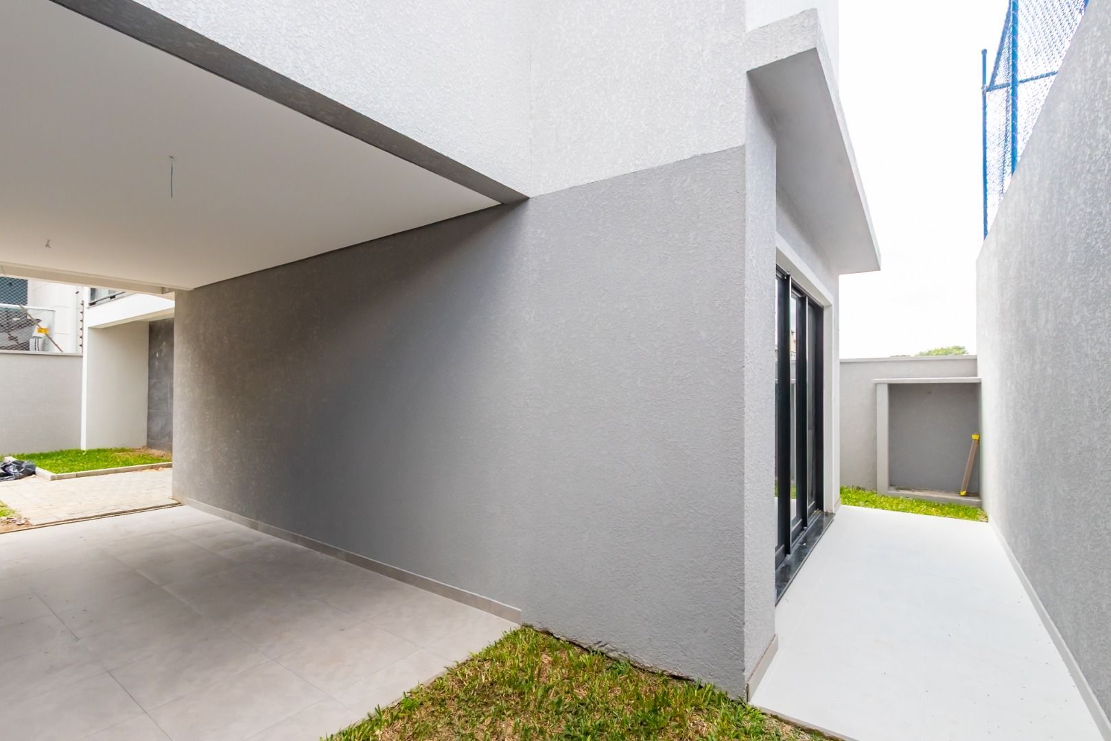 TRIPLEX EM CONDOMÍNIO, 3 DORMITÓRIOS SENDO 1 SUÍTE, 2 VAGAS E ...