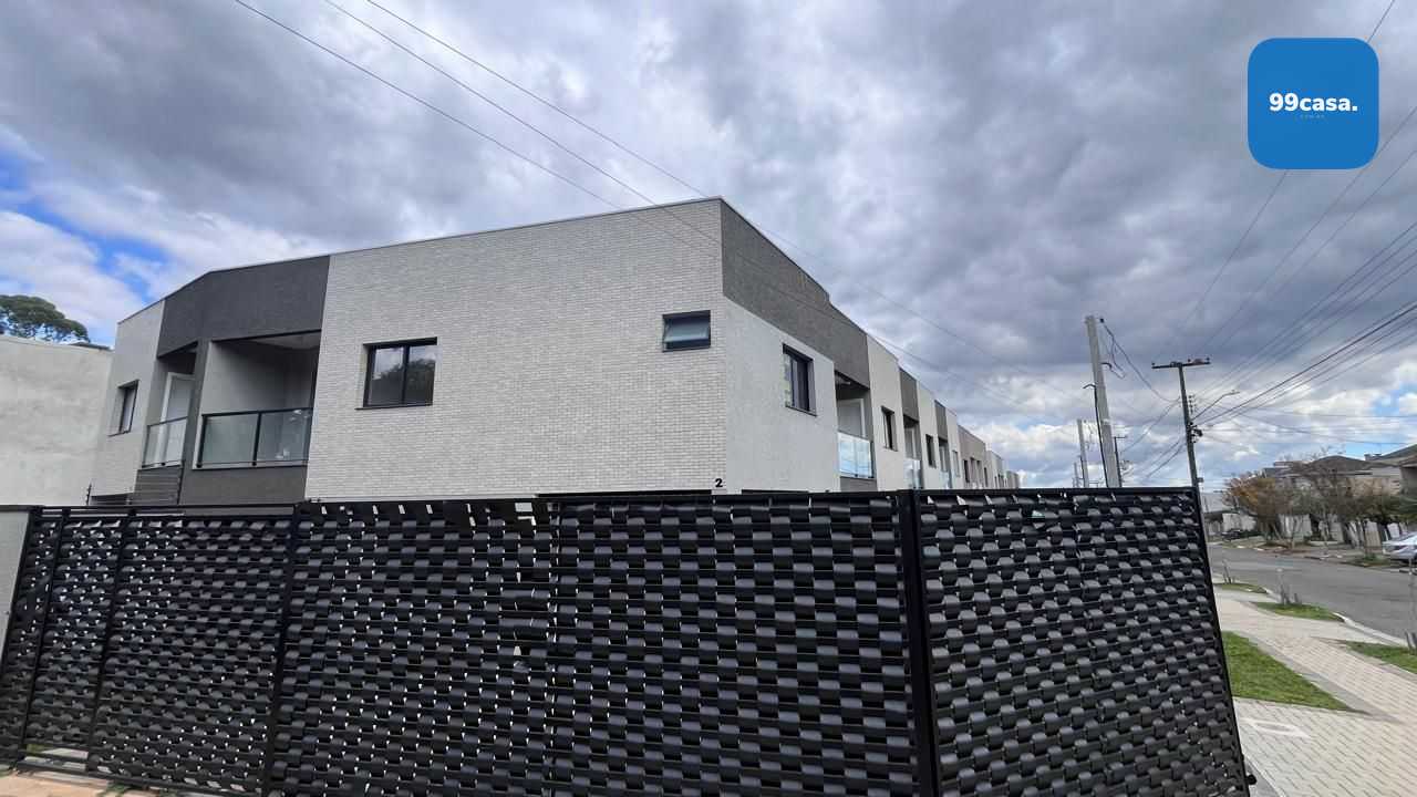 Sobrado com quintal, 3 dormitórios à venda, 120 m² por R$ 770....