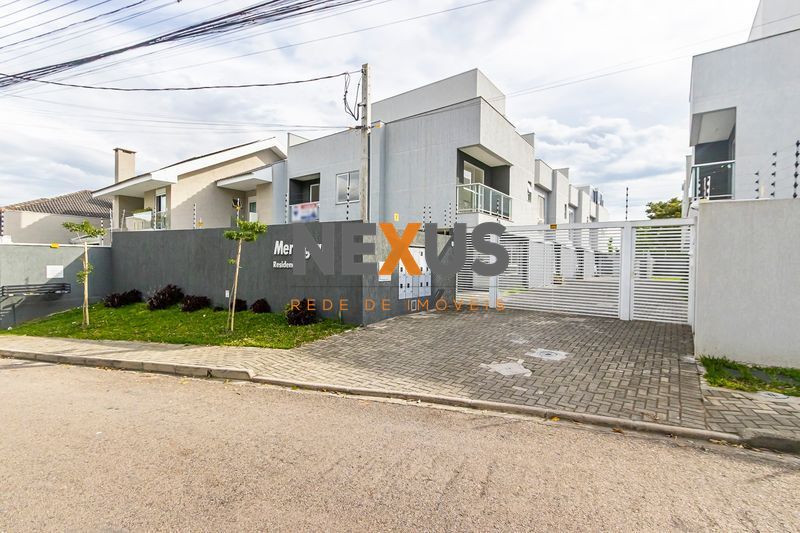 Sobrado com 3 dormitórios à venda, 91 m², sendo 1 suíte com cl...