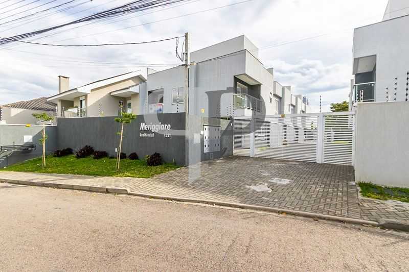 Sobrado com 3 dormitórios à venda, 91 m², sendo 1 suíte com cl...