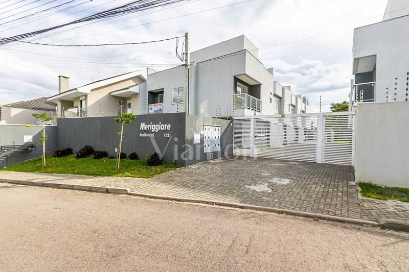 Sobrado com 3 dormitórios à venda, 91 m², sendo 1 suíte com cl...