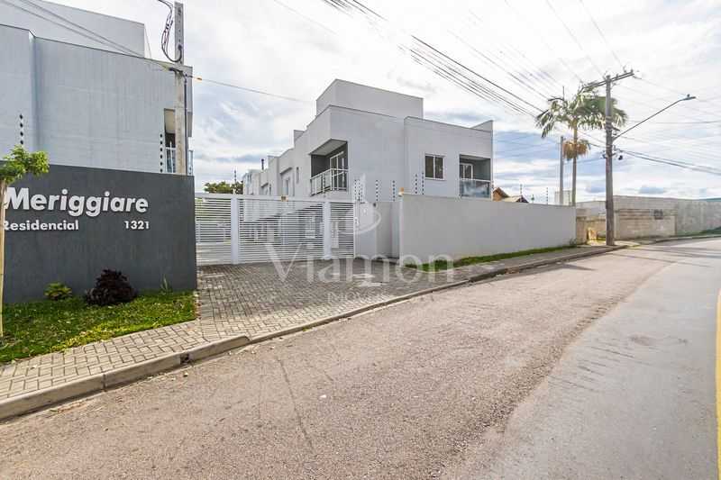 Sobrado com 3 dormitórios à venda, 91 m², sendo 1 suíte com cl...