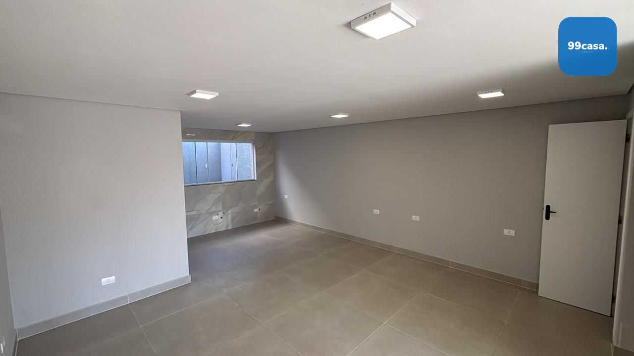 Sobrado com 3 dormitórios, sendo 1 suíte à venda, 102 m² por R...