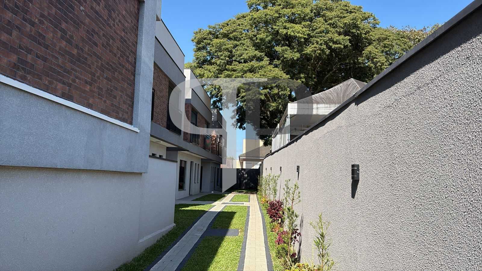 Sobrado com 3 dormitórios à venda, 98 m² por R$ 750.000,00 - S...