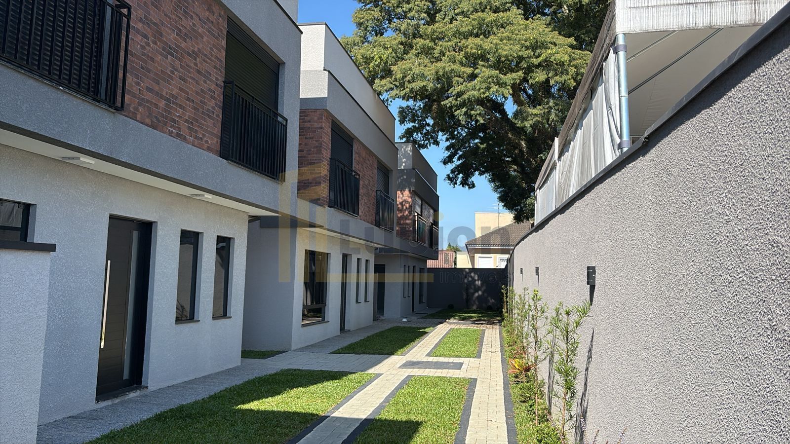 Sobrado com 3 dormitórios à venda, 98 m² por R$ 750.000,00 - S...
