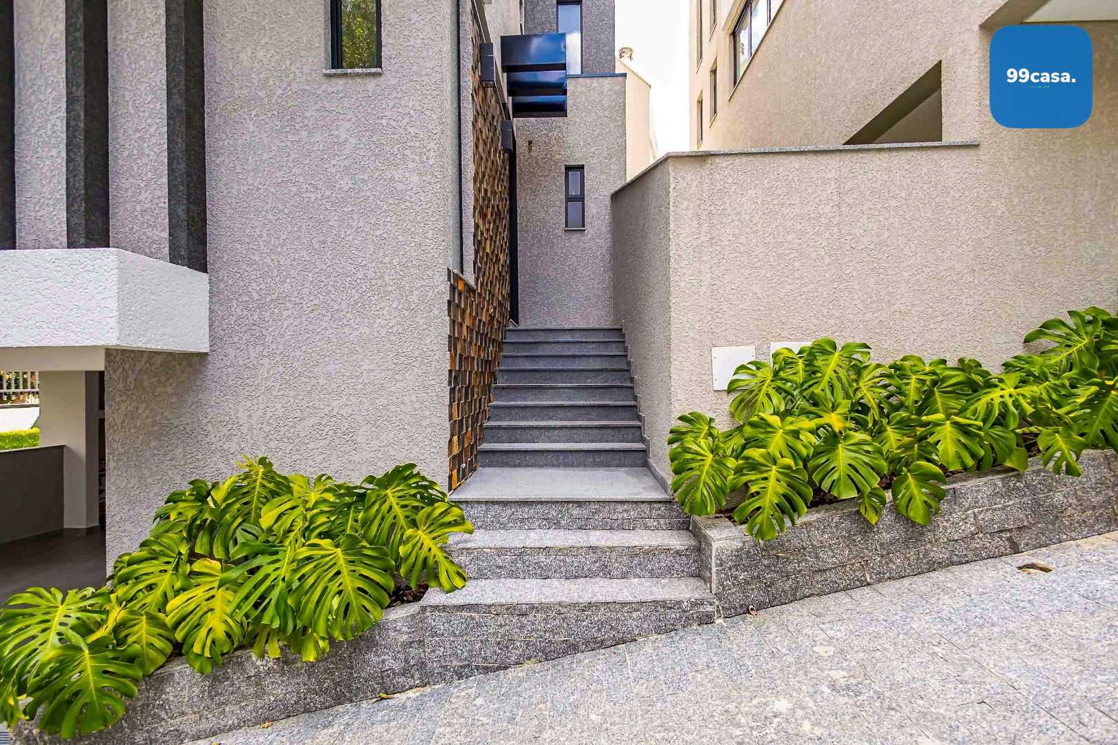 Sobrado com 3 suítes e terraço à venda, 246 m² por R$ 1.490.00...