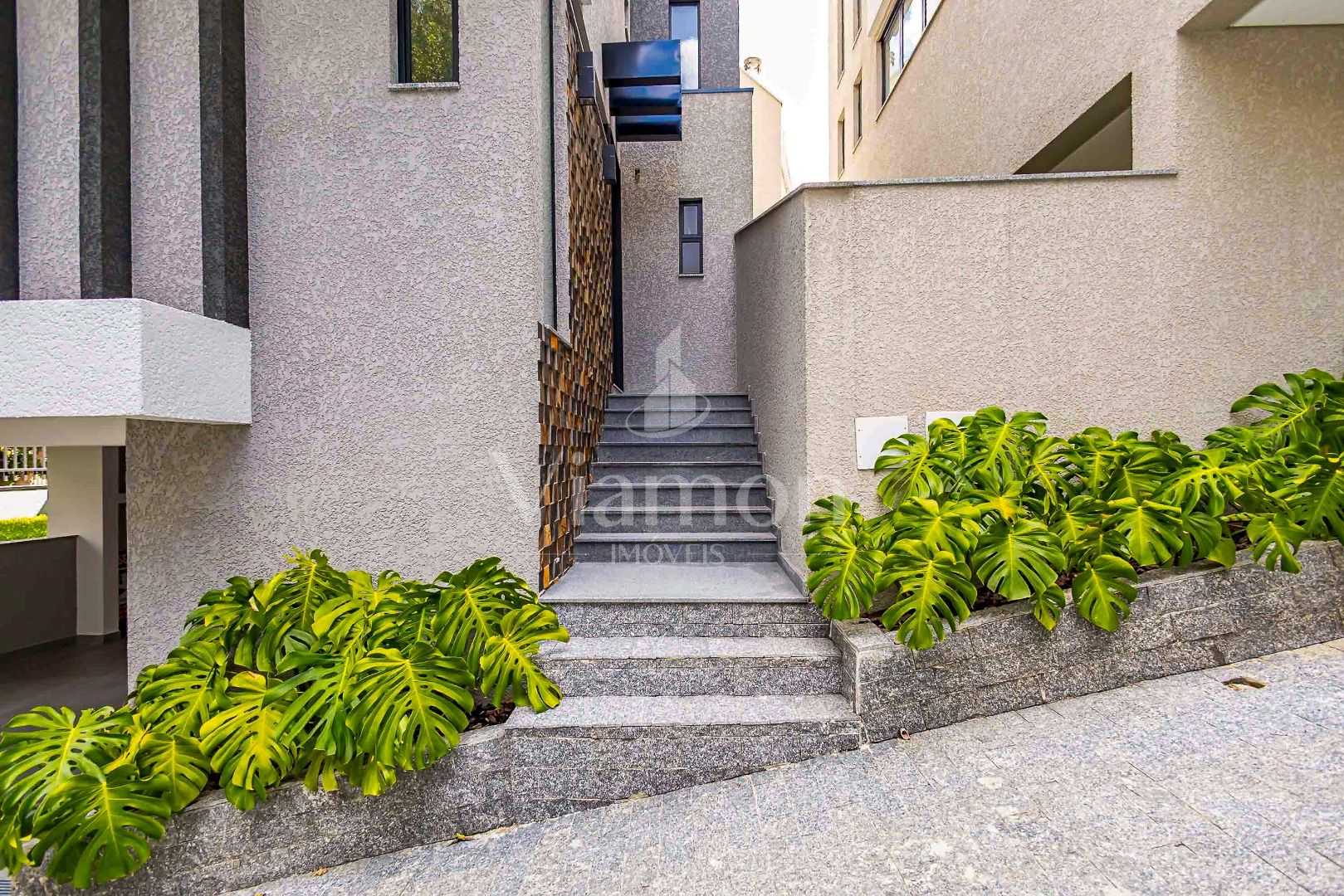 Sobrado com 3 suítes e terraço à venda, 246 m² por R$ 1.490.00...