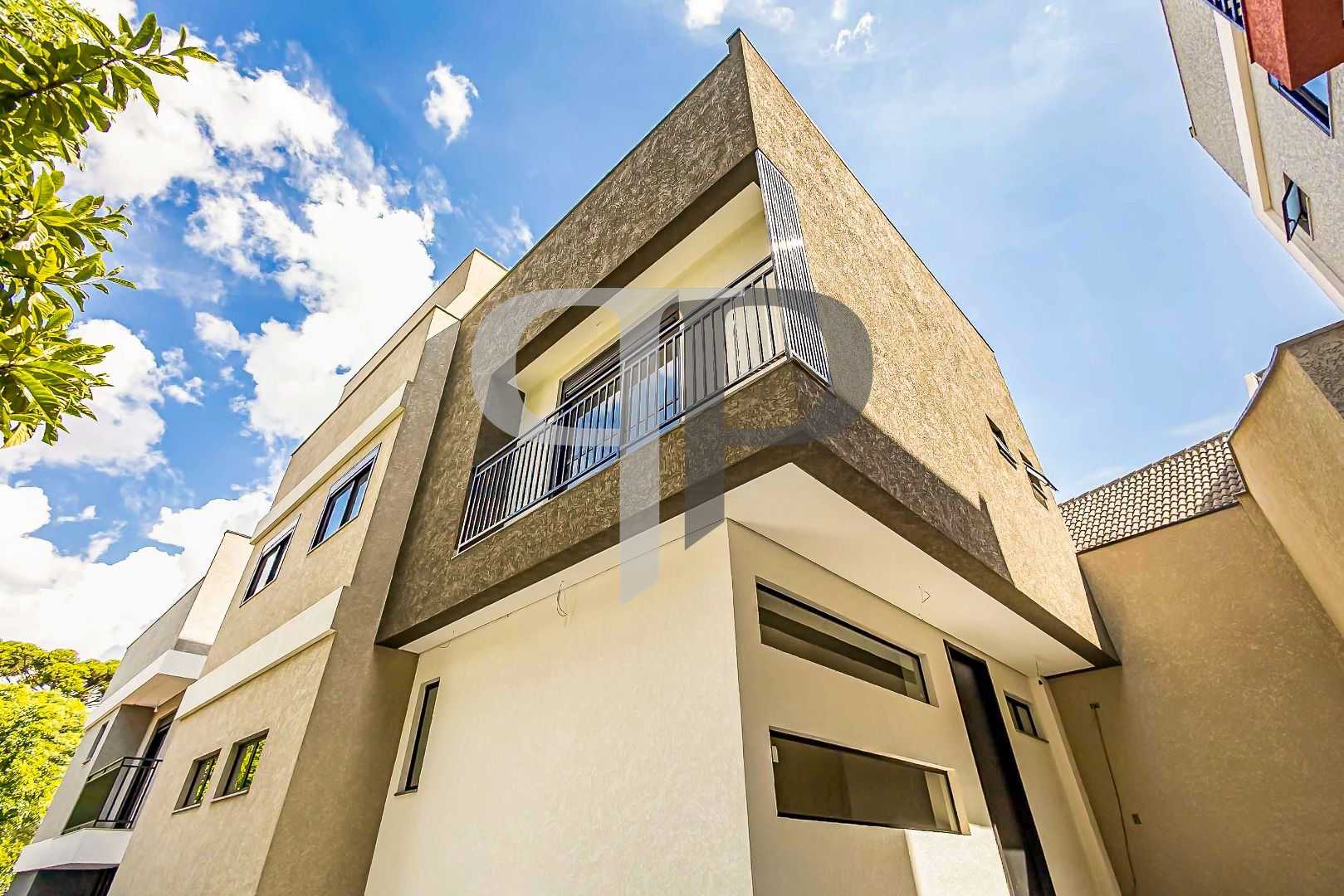 Casa maravilhosa com três pavimentos e 3 dormitórios, sendo 1 ...
