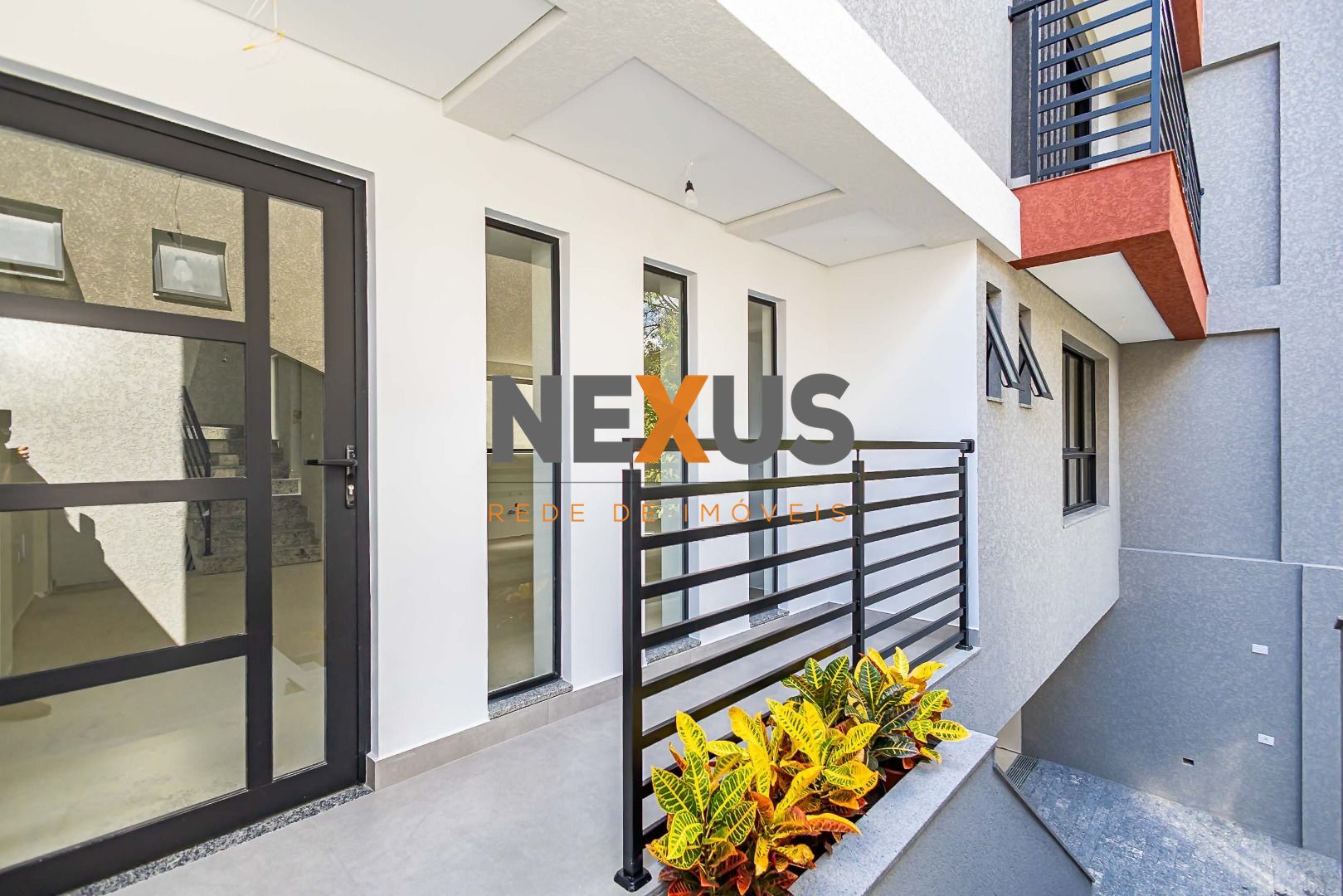 Sobrado com 2 suítes à venda, 254 m² por R$ 1.570.000 - Ahú - ...