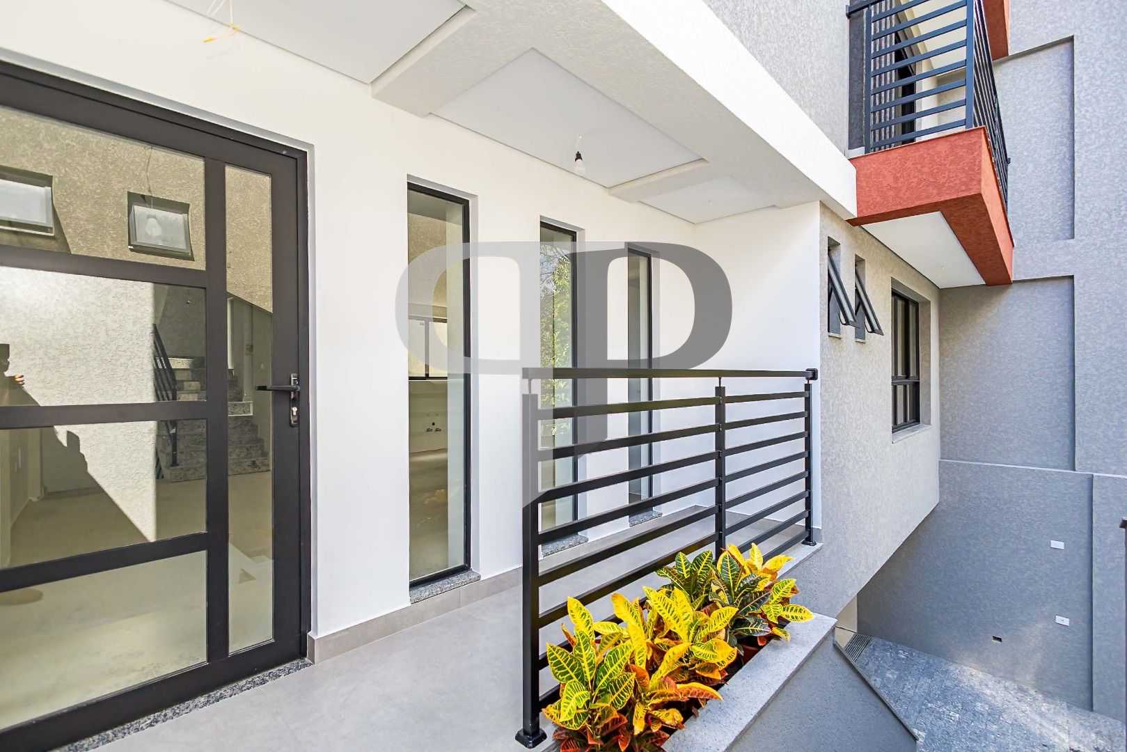 Sobrado com 2 suítes à venda, 254 m² por R$ 1.570.000 - Ahú - ...