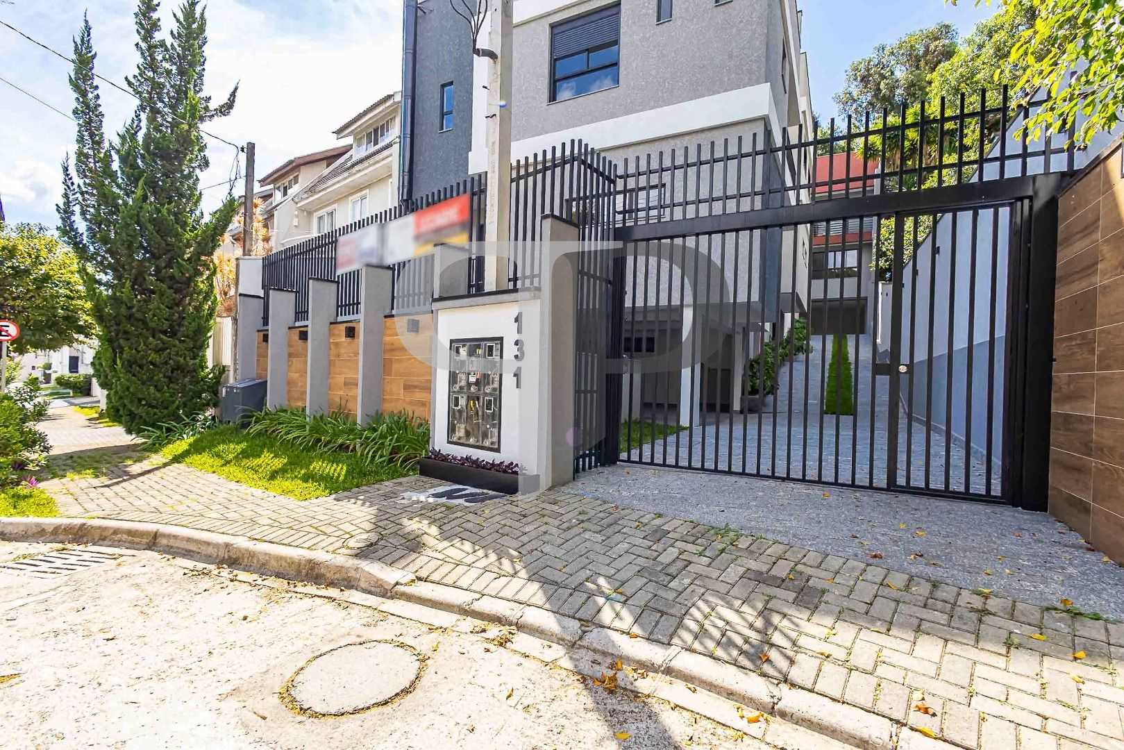 Sobrado com 2 suítes à venda, 254 m² por R$ 1.570.000 - Ahú - ...