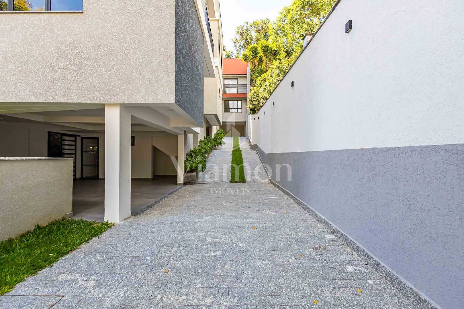 Sobrado com 2 suítes à venda, 254 m² por R$ 1.570.000 - Ahú - ...