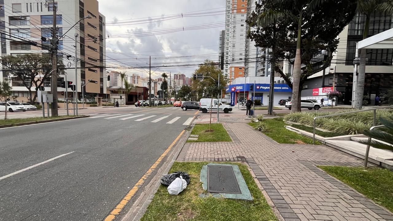 Apartamento mobiliado com 1 dormitório à venda, 36 m² por R$ 6...