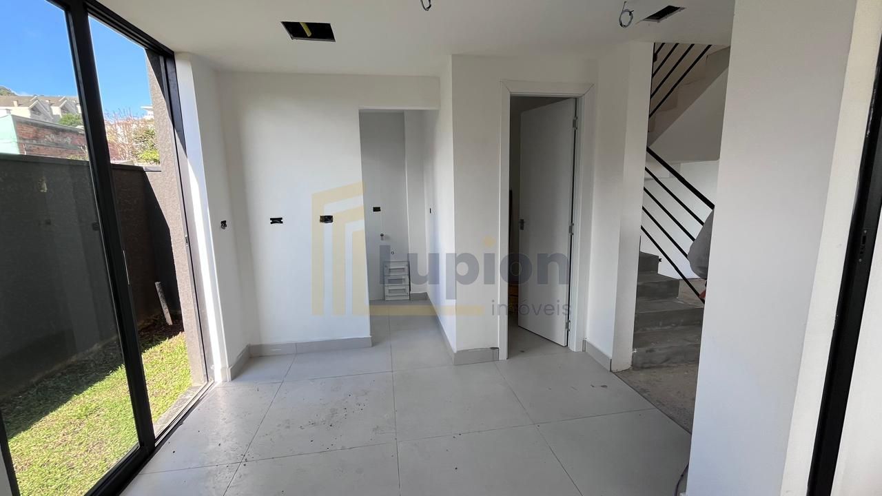 Sobrado com amplo terraço e 3 suítes à venda, 155 m² por R$ 1....