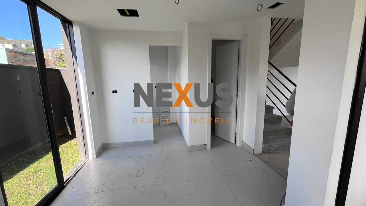 Sobrado com amplo terraço e 3 suítes à venda, 155 m² por R$ 1....
