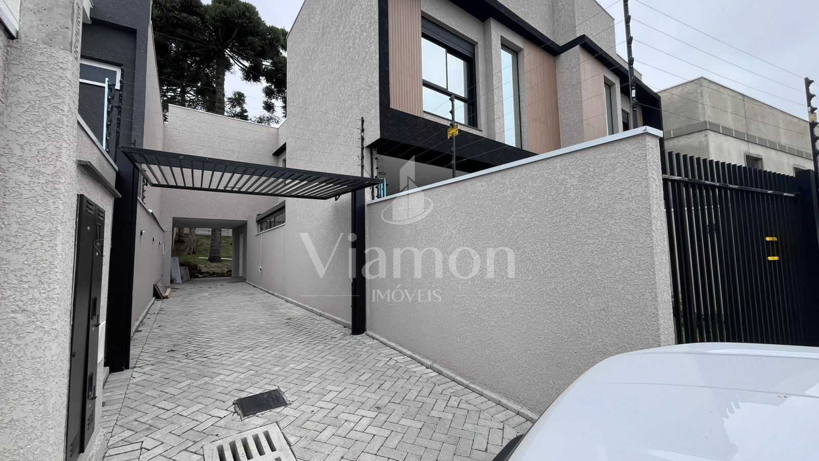 Sobrado com 3 suítes, 5 vagas à venda, 168 m² por R$ 1.250.000...