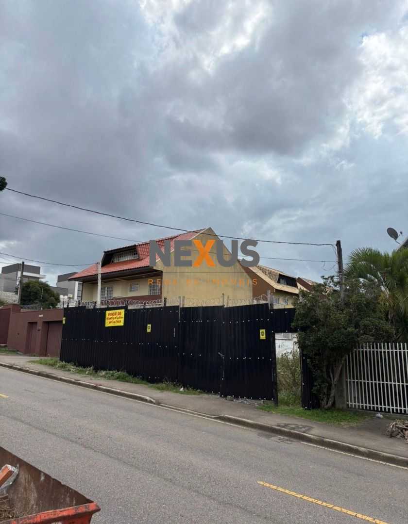 Terreno à venda, 686 m² por R$ 1.099.000,00 - Portão - Curitib...