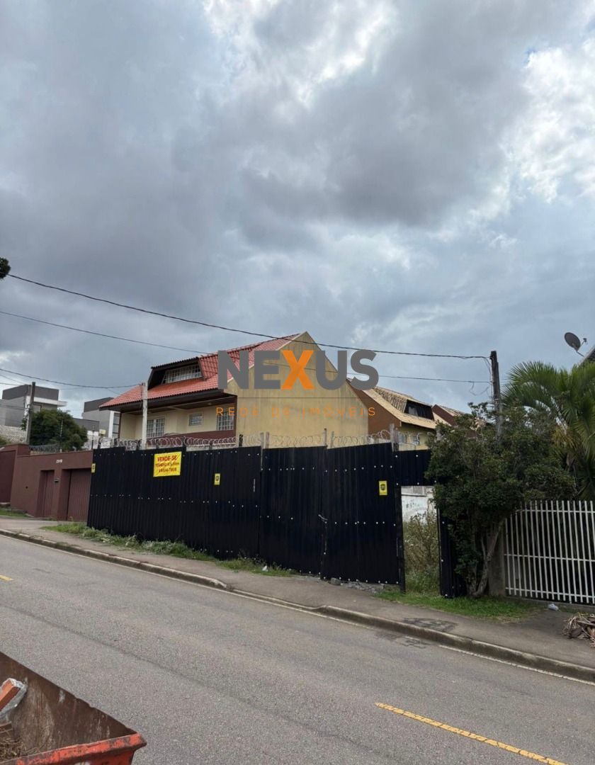 Terreno à venda, 686 m² por R$ 1.099.000,00 - Portão - Curitib...